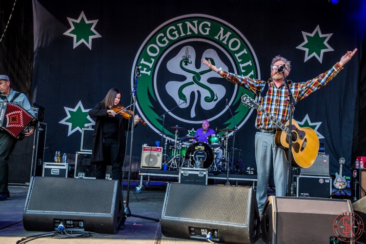 SHAKY KNEES 2015 :: Flogging Molly and Milky Chance – photos + videos